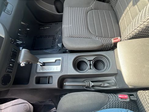 Used 2019 Nissan Frontier SV w/ Value Truck Package RWD image 18