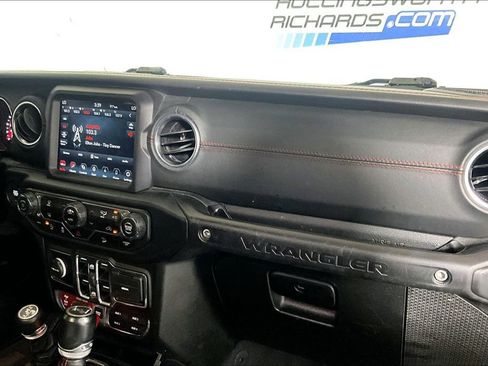 Used 2020 Jeep Wrangler Unlimited Rubicon w/ Quick Order Package 28Y Recon AWD/4WD image 12