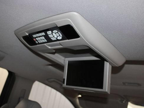 Used 2014 Honda Odyssey Touring image 23