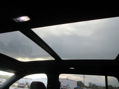 New 2026 GMC Acadia Denali w/ Super Cruise Package image 16