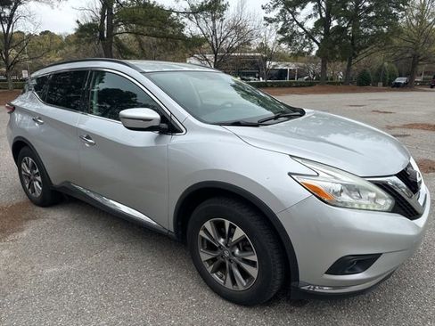 Used 2016 Nissan Murano SV image 7