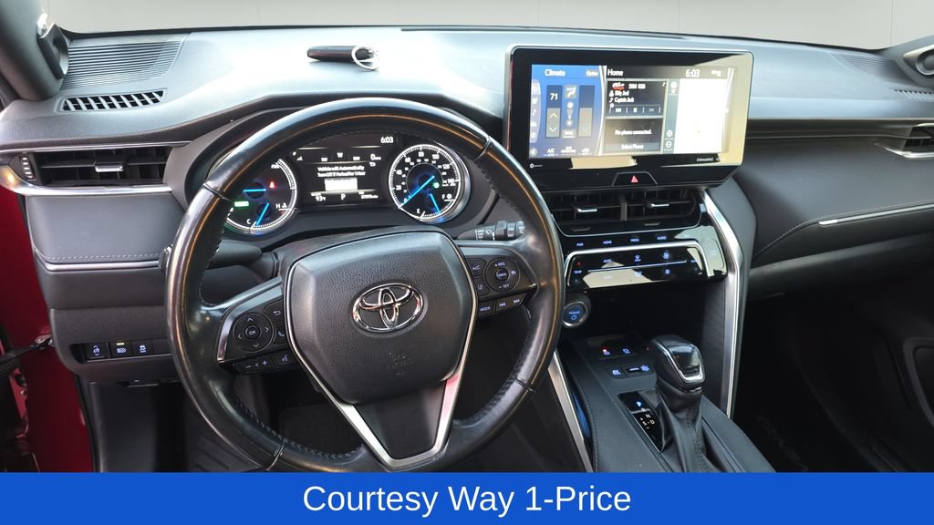 Used 2022 Toyota Venza XLE AWD/4WD image 12