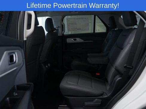 New 2026 Ford Explorer Active image 31