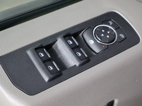 Used 2019 Ford F150 XLT AWD/4WD image 19