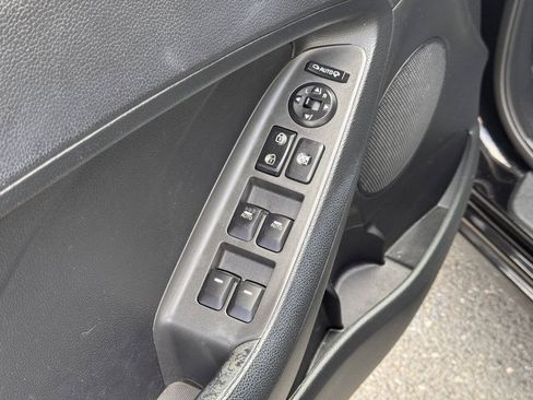 Used 2017 Kia Forte EX FWD image 29