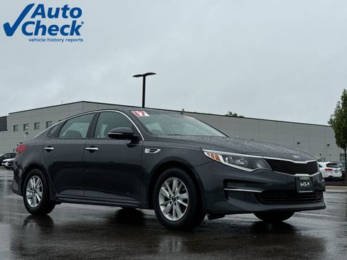 Used 2017 Kia Optima LX w/ Convenience Package FWD image 1