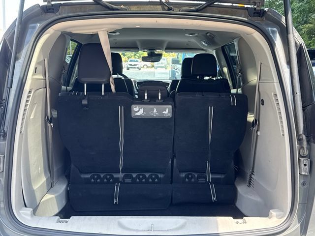 Used 2021 Chrysler Pacifica Touring-L FWD image 13