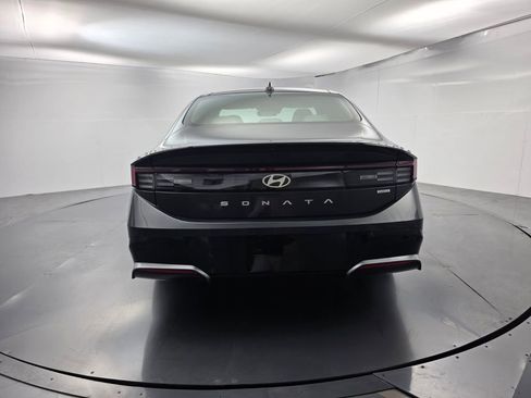 Used 2024 Hyundai Sonata Limited FWD image 5