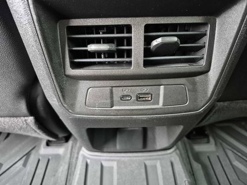 Used 2023 Chevrolet Colorado Z71 w/ Z71 Convenience Package 2 image 36