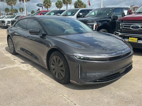 Used 2025 Lucid Air Touring AWD/4WD image 3