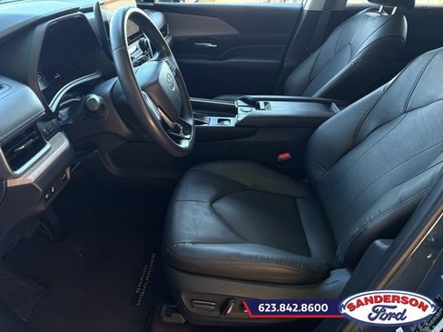 Used 2024 Toyota Grand Highlander FWD image 14