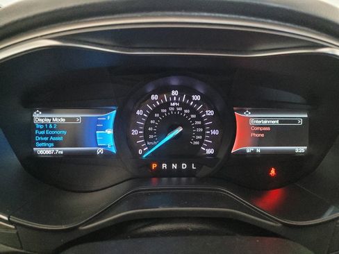 Used 2020 Ford Fusion SE FWD image 23