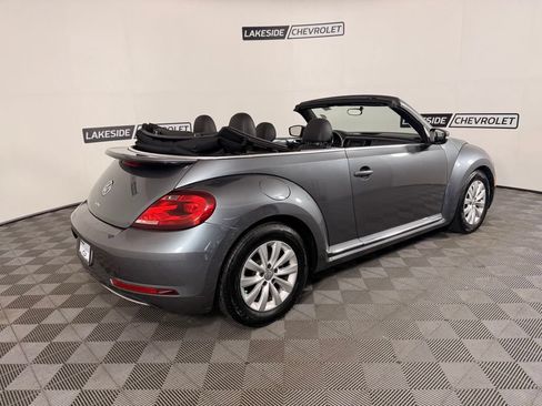 Used 2018 Volkswagen Beetle 2.0T S FWD image 43