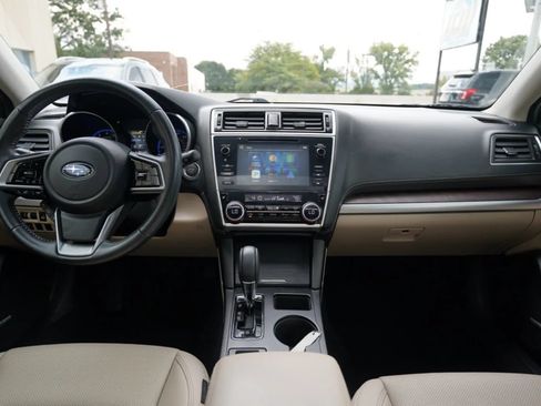 Used 2018 Subaru Outback 2.5i Limited w/ Popular Package #2 AWD/4WD image 45