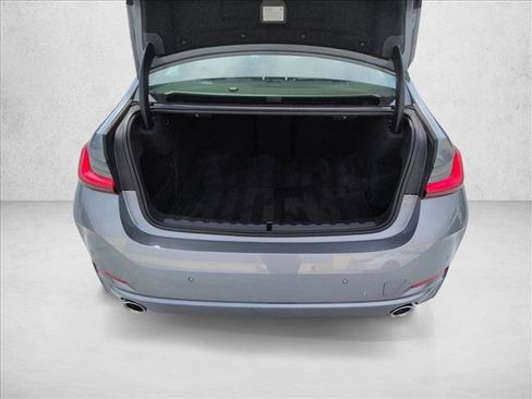 Used 2023 BMW 330i Sedan w/ Driving Assistance Package RWD image 6