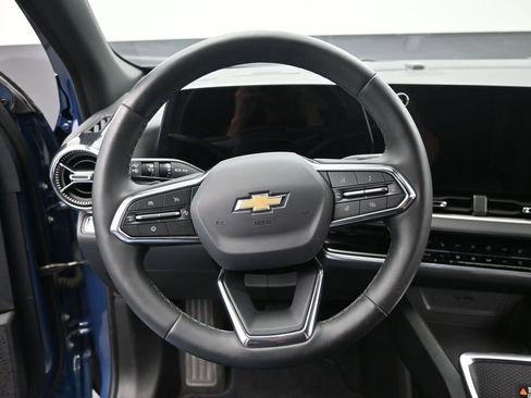 Used 2026 Chevrolet Equinox LT w/ Convenience Package II AWD/4WD image 18