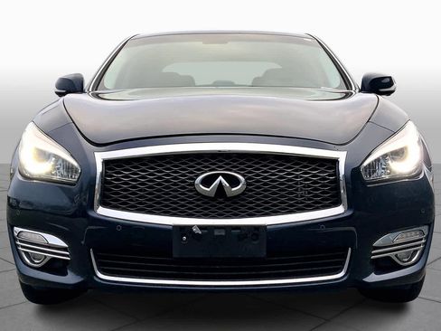 Used 2016 INFINITI Q70 3.7 AWD/4WD image 4