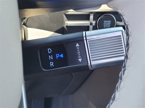 New 2025 Hyundai Santa Fe Calligraphy image 18