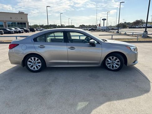 Used 2015 Subaru Legacy 2.5i Premium AWD/4WD image 17