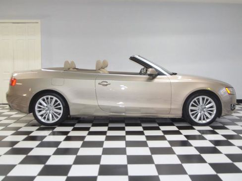 Used 2010 Audi A5 2.0T Premium Plus image 11