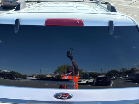 Used 2017 Ford Expedition EL Limited image 6