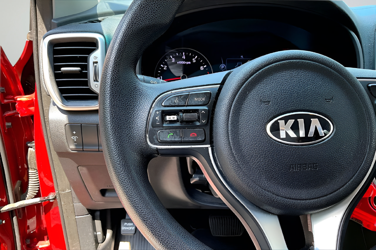 Used 2019 Kia Sportage LX FWD image 10