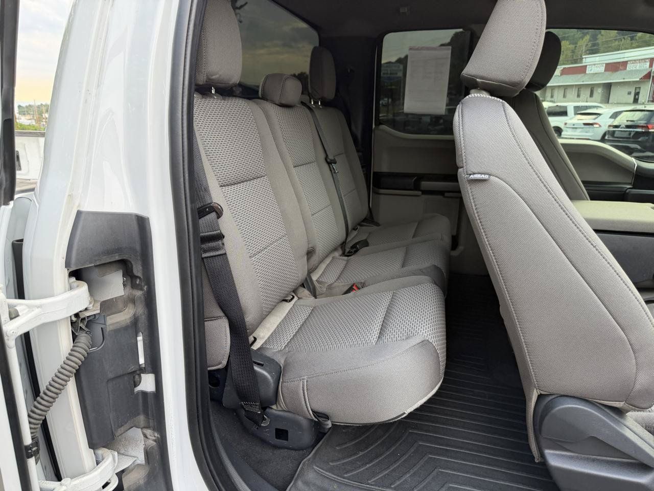 Used 2022 Ford F350 XLT w/ XLT Value Package AWD/4WD image 24