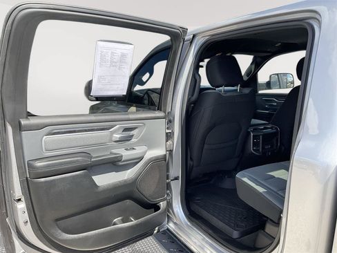 Used 2021 RAM 1500 Big Horn AWD/4WD image 25