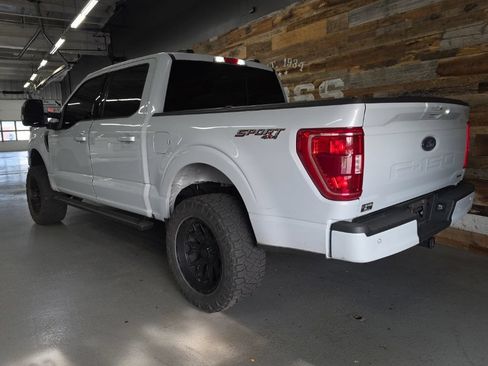Used 2022 Ford F150 XLT w/ Equipment Group 302A High AWD/4WD image 4