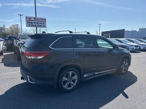 Used 2019 Toyota Highlander Limited w/ Carpet Mat Package (TMS) image 3
