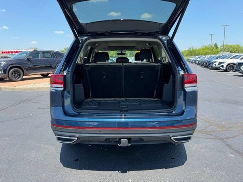 Used 2023 Volkswagen Atlas SE AWD/4WD image 6