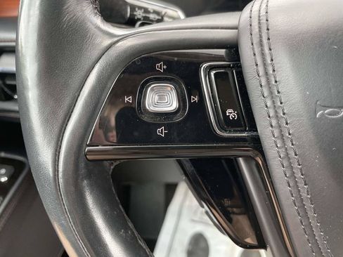 Used 2022 Lincoln Aviator Reserve w/ Equipment Group 201A AWD/4WD image 26