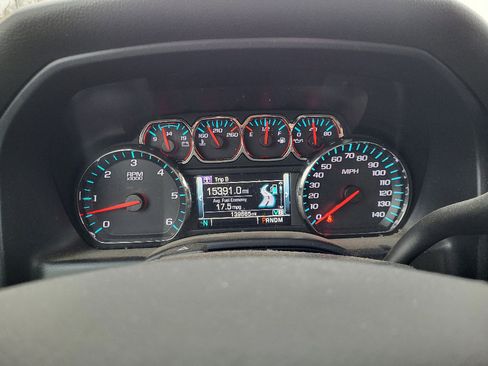 Used 2015 Chevrolet Silverado 1500 LT w/ LT Convenience Package image 4