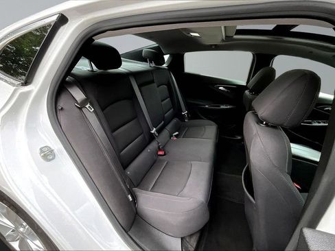 Used 2024 Chevrolet Malibu LT FWD image 24