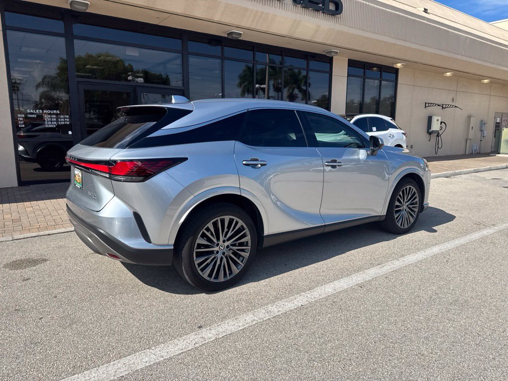 Used 2024 Lexus RX 350 w/ Convenience Package AWD/4WD image 8
