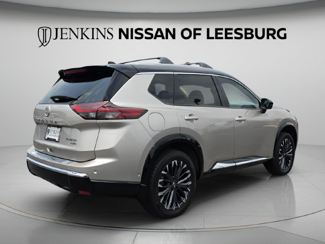 Used 2025 Nissan Rogue Platinum w/ Platinum Premium Package AWD/4WD image 5