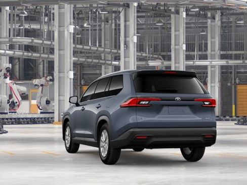 New 2026 Toyota Grand Highlander XLE FWD image 9