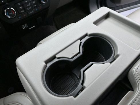 Used 2016 Ford F150 Lariat w/ Trailer Tow Package image 24