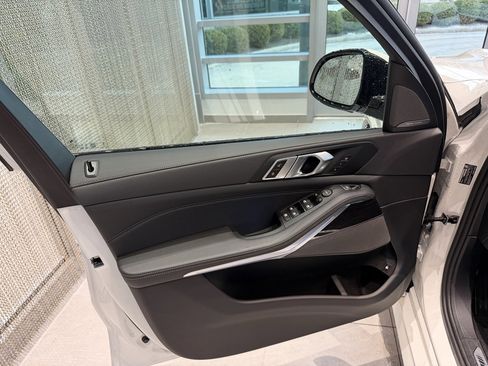 New 2026 BMW X5 xDrive50e w/ M Sport Package image 11
