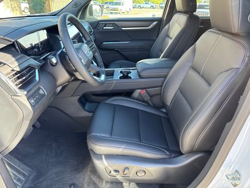 Used 2026 GMC Acadia Elevation w/ Black Edition FWD image 29