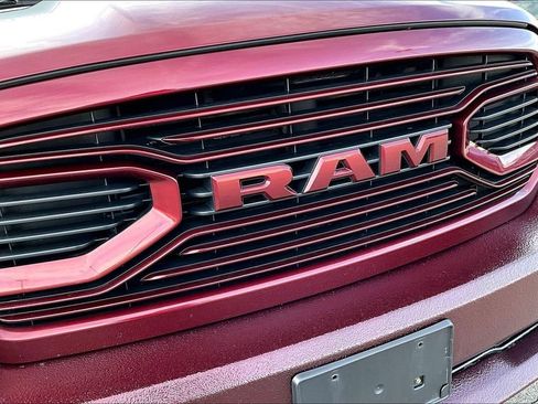 Used 2018 RAM 1500 Sport image 32