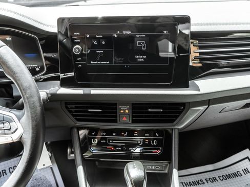 Used 2025 Volkswagen Jetta Sport FWD image 14