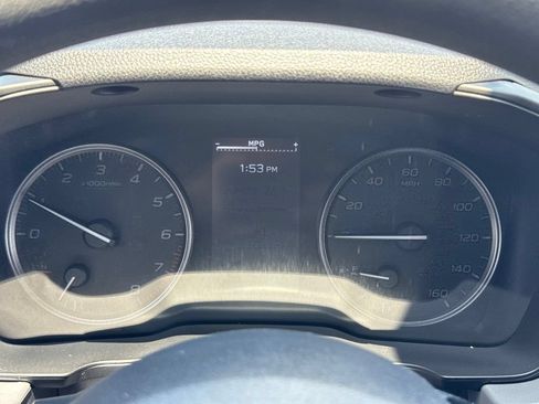 Used 2024 Subaru Crosstrek 2.0i Premium AWD/4WD image 18