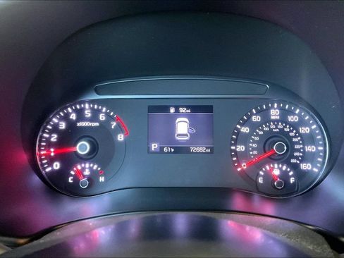 Used 2022 Kia Soul LX FWD image 7