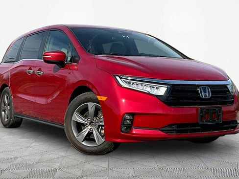 Used 2022 Honda Odyssey EX image 3