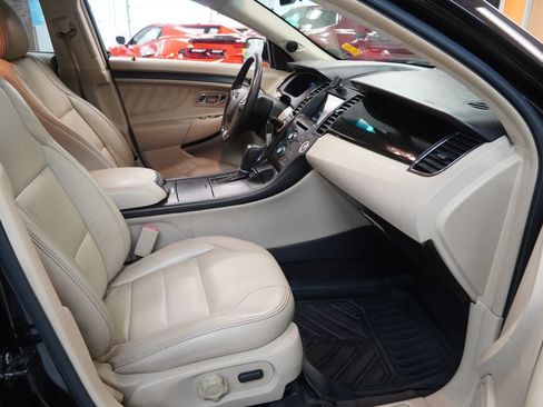 Used 2013 Ford Taurus SEL FWD image 33
