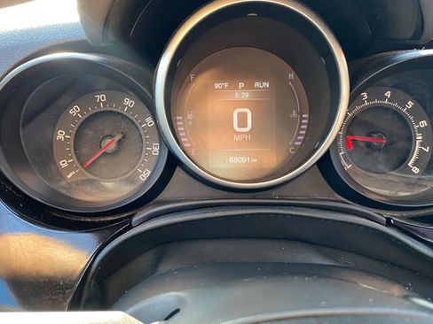 Used 2018 FIAT 500X Lounge w/ Advanced Safety Package image 9