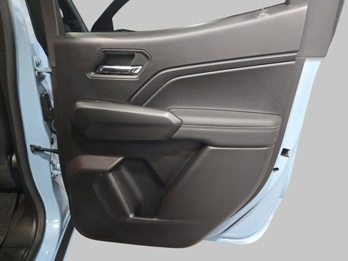 New 2026 Chevrolet Colorado LT w/ LPO, Tailgate Decal Package AWD/4WD image 13