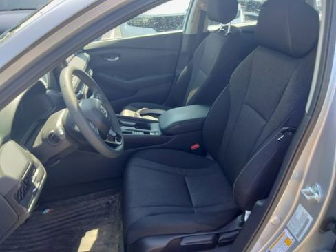 Used 2025 Honda Accord LX image 13