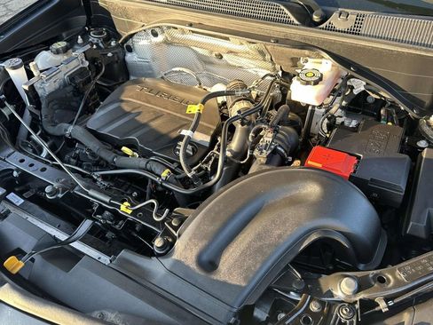 Used 2023 Buick Encore GX Preferred w/ Cold Weather Comfort Package image 8